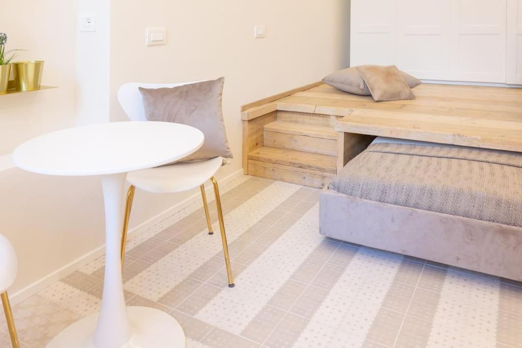 5Fo6 Navigli - Duomo - Boho - Minimal Apartment Milano Ngoại thất bức ảnh